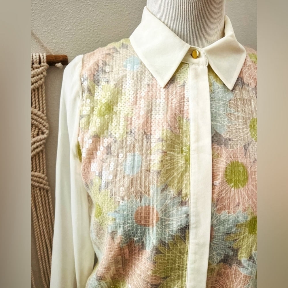 NWT 💐Asos Warehouse blouse Daisy print sheer sequin button down top - Picture 2 of 8